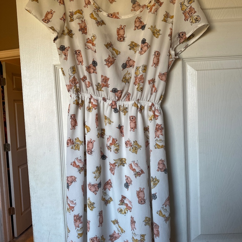Peaches and cream cat dress